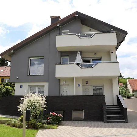 Dalma Pro Apartments - Cozy Studio & Spacious One-Bedroom Apartment - Self Check-In Karlovac Exterior photo