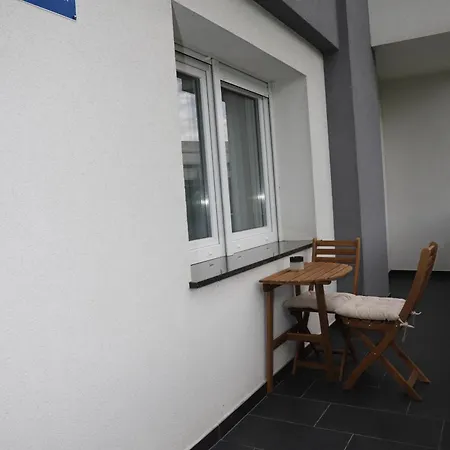 Dalma Pro Apartments - Cozy Studio & Spacious One-Bedroom Apartment - Self Check-In Karlovac Exterior photo