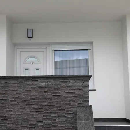 Dalma Pro Apartments - Cozy Studio & Spacious One-Bedroom Apartment - Self Check-In Karlovac Exterior photo