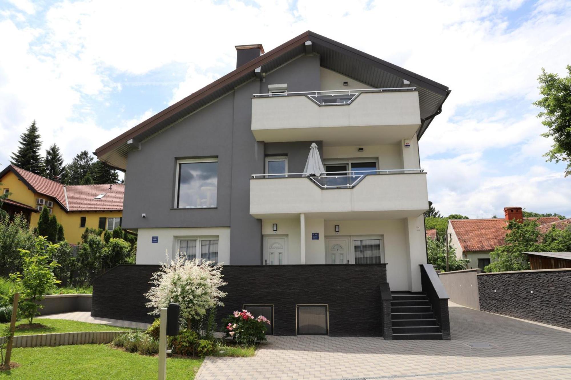 Dalma Pro - Cozy & Spacious One-bedroom - Self Check-in Karlovac